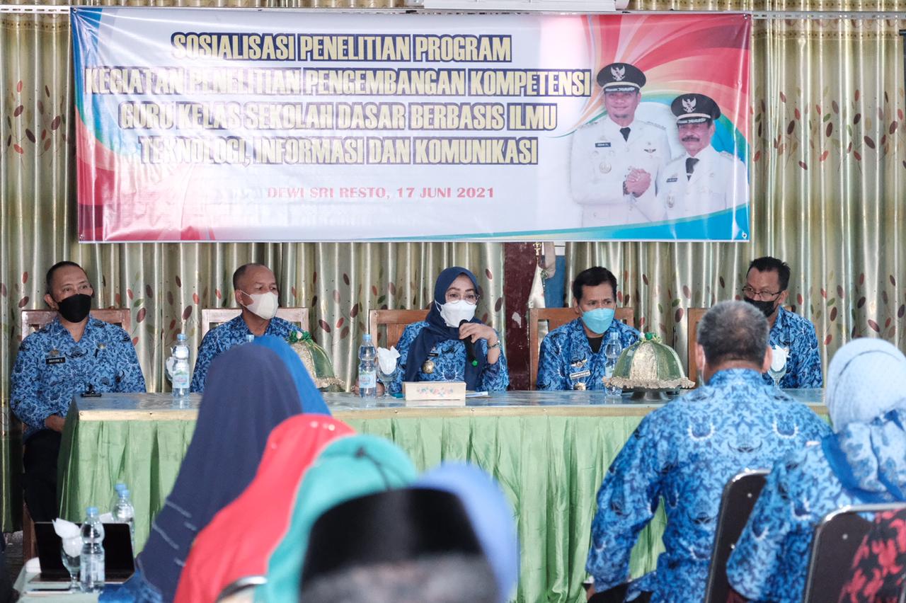 Guru SD di Gowa Dilatih Manfaatkan Teknologi dalam Menyusun Metode Belajar